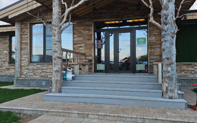 Grinforest G33 Private House
