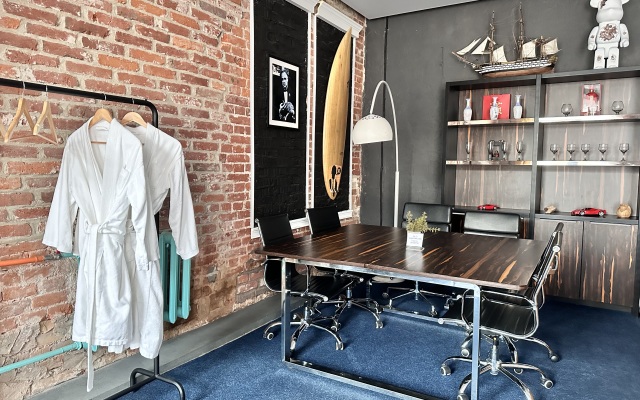 Апартаменты Brick House