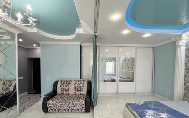 Na Ulitse Fomina 5 Flat
