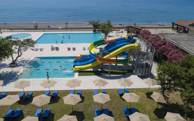 Pearl Beach Hotel
