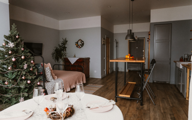 Dizajnerskie S Panoramnyimi Oknami Apartments