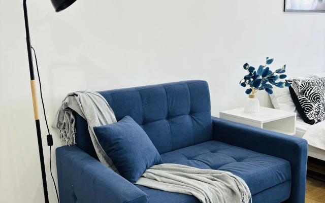 Квартира студия дизайнерская на Декабристов 129