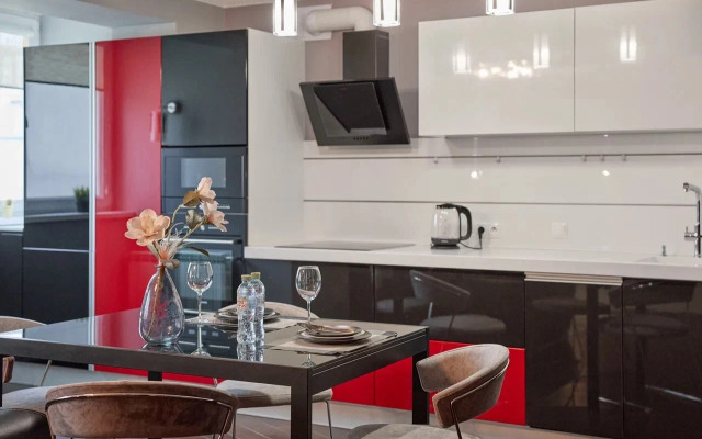 Reverie Vip2000 Apartments