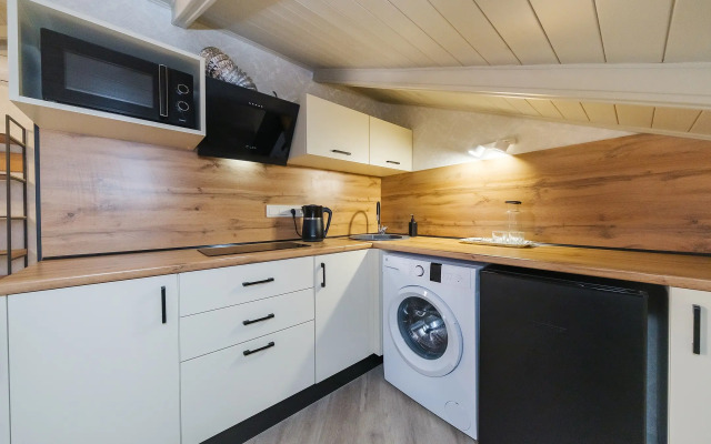 Lalebi Guest House