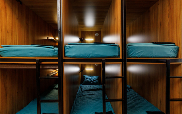 Mayovka Hostel