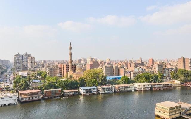 Отель Hotel Golden Tulip Flamenco Travel