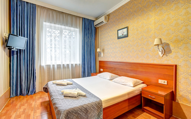 Lensis Guest House