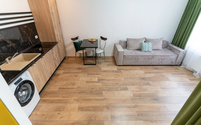 Апартаменты Евродвухкомнатные Stepanenkov на Шаумяна 30 на 3 этаже