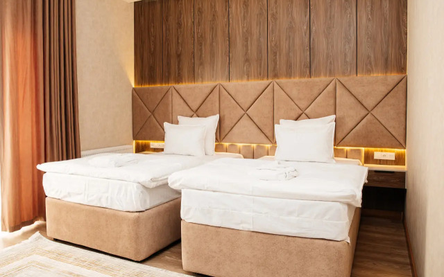 Imran Palace Hotel