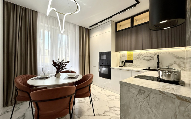 Квартира на Хусаиновых 8