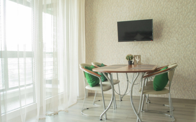 Апартаменты Novin House Family