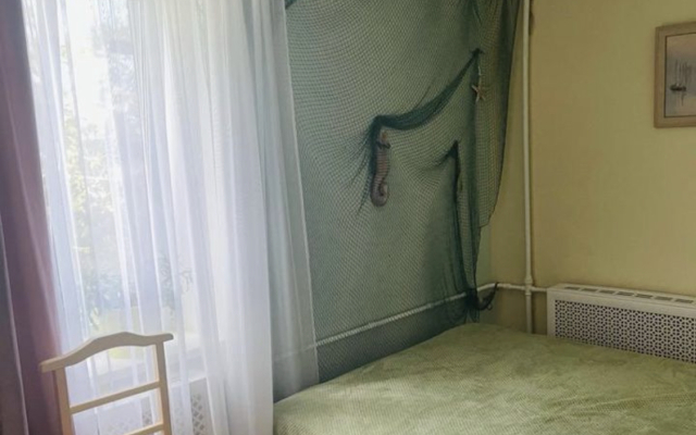 U morya Feodosiya Fedyko 49 Flat