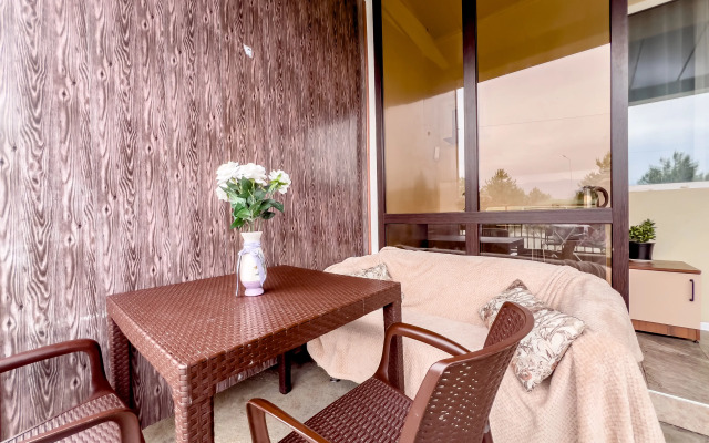 Uyutnye u Morya s Vidom na Park Apartments