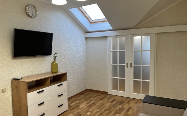 Апартаменты 245 Мира 44 лит 2