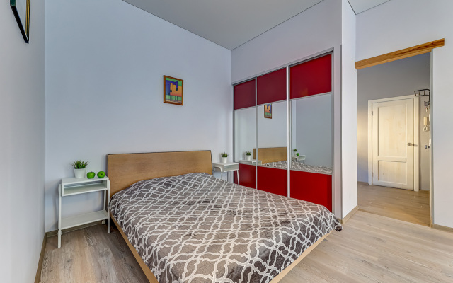 Квартира на Декабристов 6