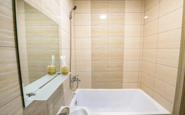 Апартаменты TopHouse на Можжевеловой 18, 6 этаж