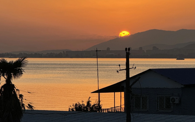 Sea Land Cottage hotel