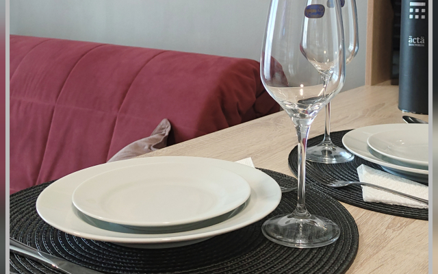 Квартира 1-к на Лескова 44, 2 Кровати, 39м