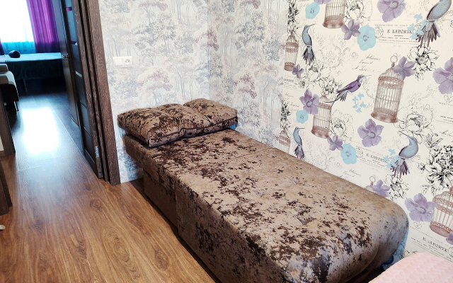 Квартира Трехкомнатная на Коммунистическом 35