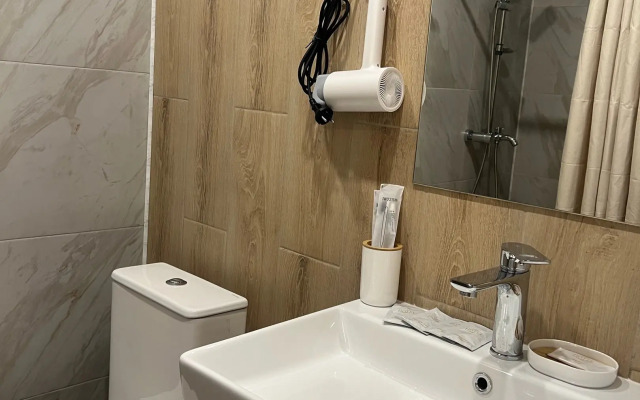 Alra Eco Village Hotel