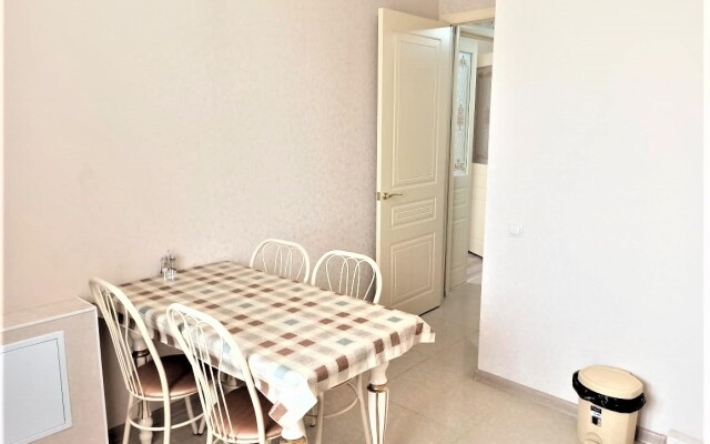 Апартаменты КвартОтель на М.Горького 85Б 20