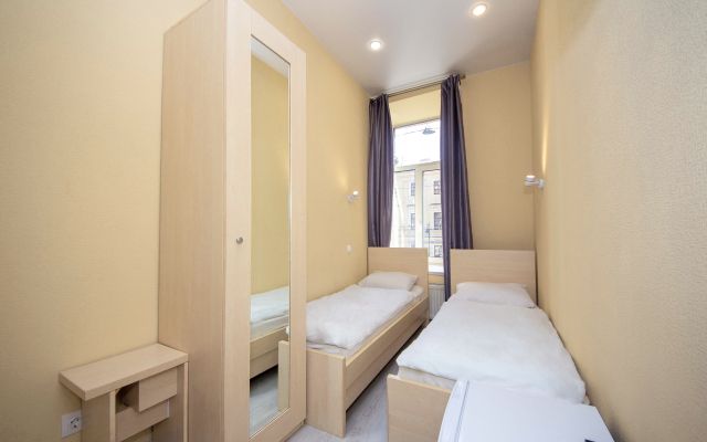 SyncotelHome Anichkov Bridj Apartments