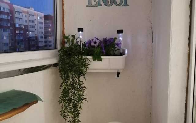 Апартаменты на Братьев Ткачёвых 9