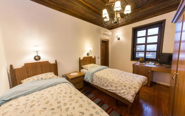 Onufri Hotel