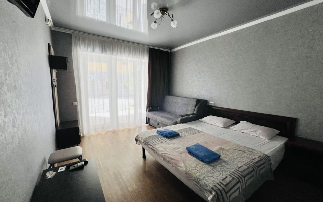 Na Nahimova Guest House