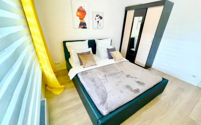 Sunny Days Apartment Zhulebino Park 3 Apartments