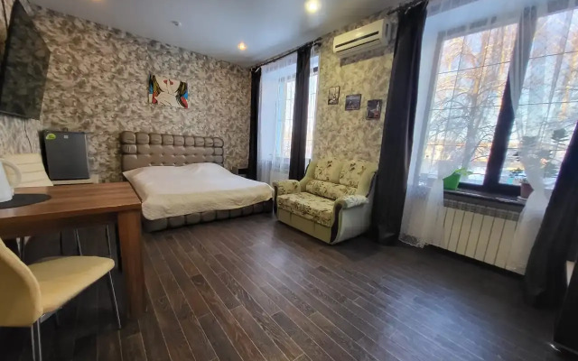 DeLyuks Mini-Hotel