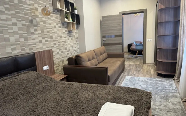 Lyuks Loft 1Komnatnye Flat