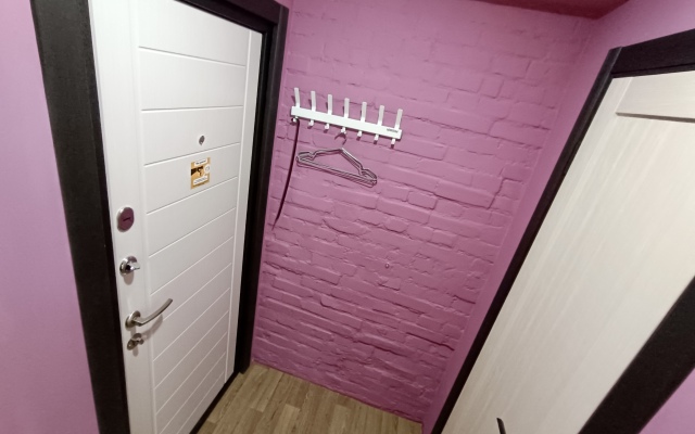 Квартира Комсомольский проспект 8-3