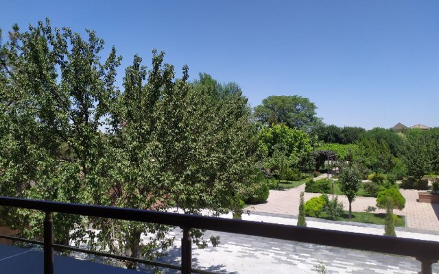 Bukhara Hotel