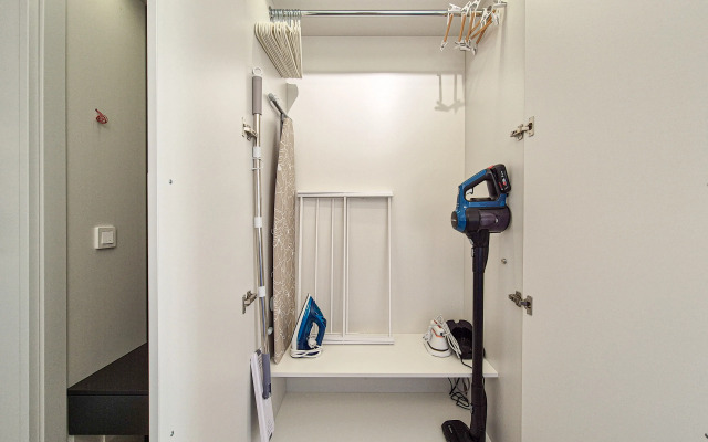 S Vidom Na More Na 11 Etazhe Flat