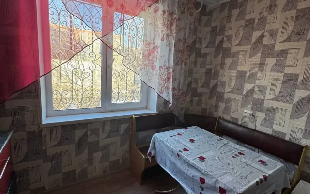50-Letiya Magnitki 38 Flat