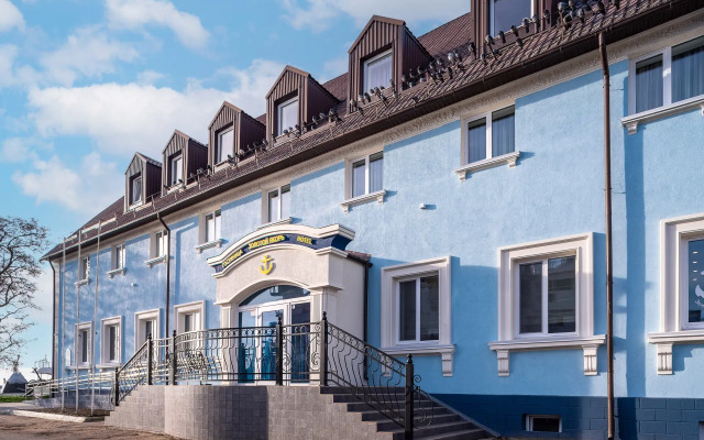 Отель Золотой Якорь