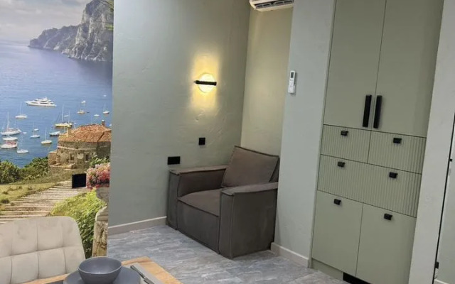 Na Chaykovskogo 28 Flat