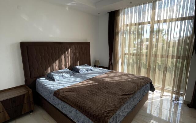 Apartaments y Morya 320 m s Balconom