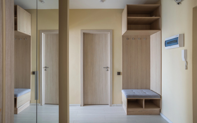 Lyuks V Novom Zhk Na Vasilyevskom U Metro Apartments