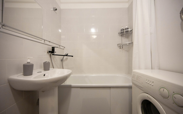 Dvukhkomnatnaya V Novom Petergofe Flat