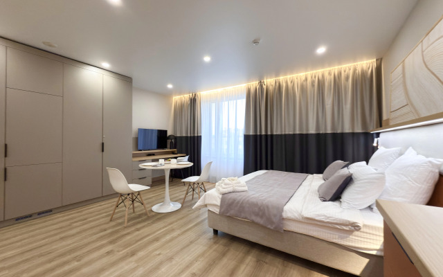 Well Deluxe Apartment