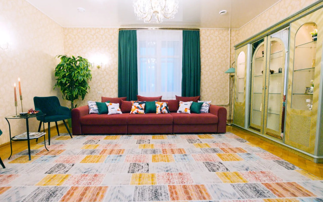 Квартира для бoльшoй сeмьи