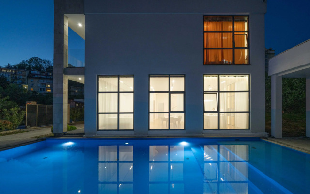 Villa Monica
