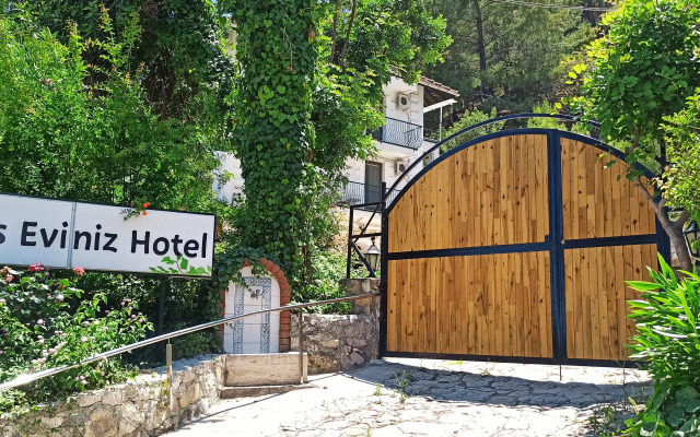 Swiss Eviniz Hotel