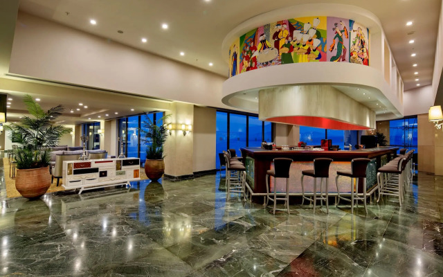 Royal Teos Thermal Resort Clinic & Spa Resort (Halal Hotel)