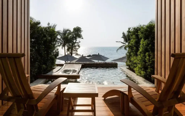 Cape Dara Resort