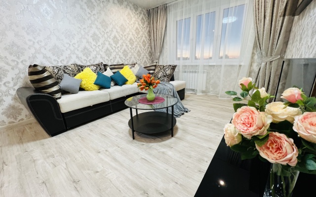 Квартира Двухкомнатные апартаменты у ТЦ РИО Иваново