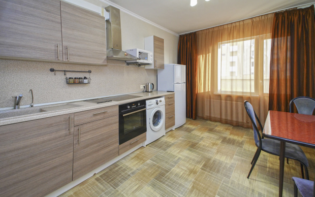 Devi Vozle Trassy M4 Flat