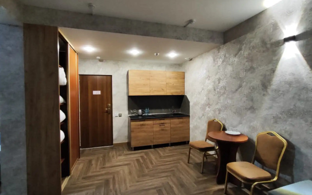 Отель Мона Лиза